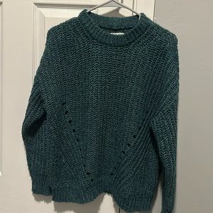 American eagle sweater